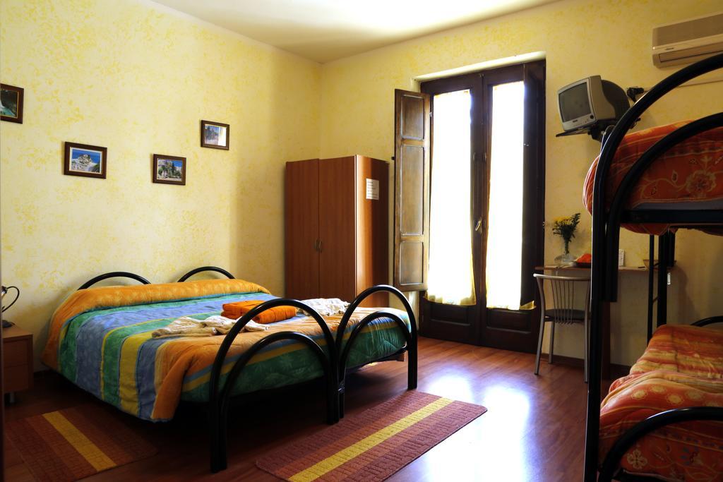 Hotel Food & Drink Altomonte Rom bilde